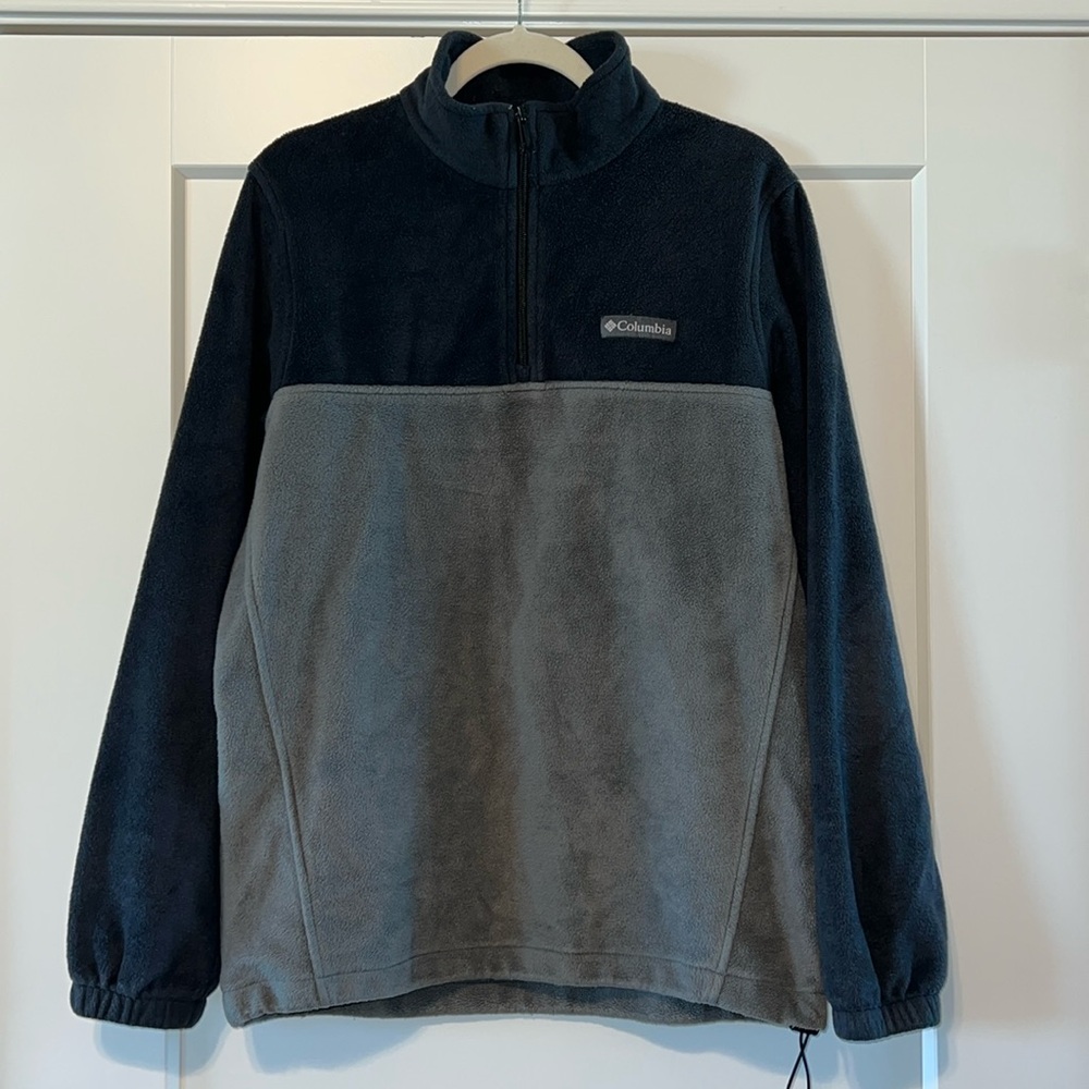 Columbia Black & Gray Two Toned 1/4 Zip Fleece Pullover, Men’s Size Medium